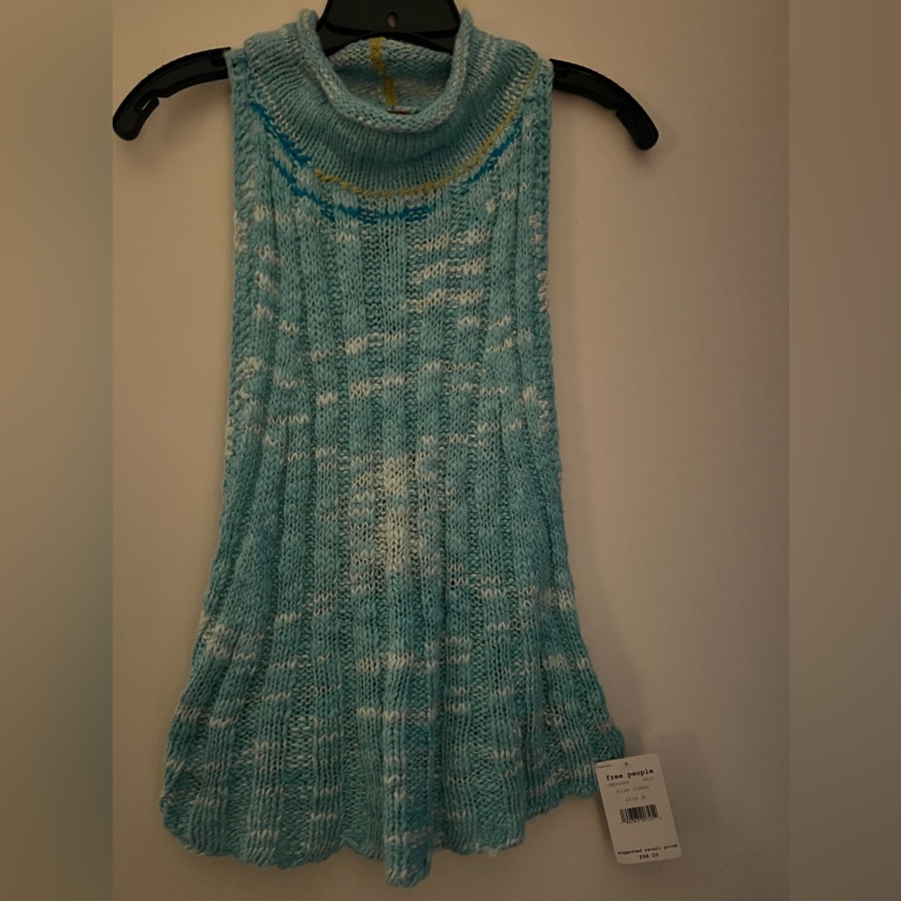 Brand New Free People Backless Sweater size M